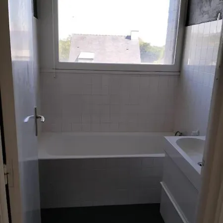 20 People House Swimming Pool And 度假居 奎米亚克